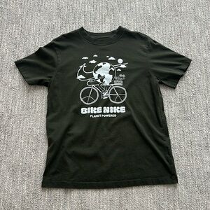 nike loose fit shirt